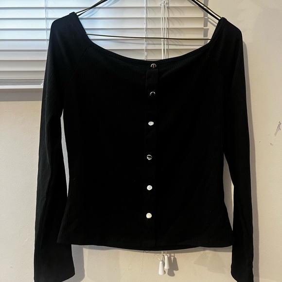 Off Shoulder Black Long Sleeve Top w Button Details NWOT - Picture 1 of 5